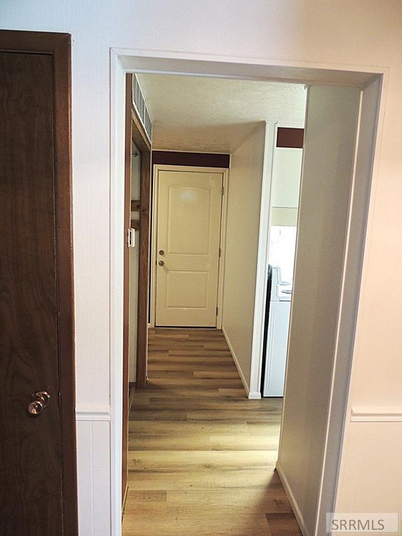 Image 7 of property listing at 530 N 6th W, St Anthony, ID 83445