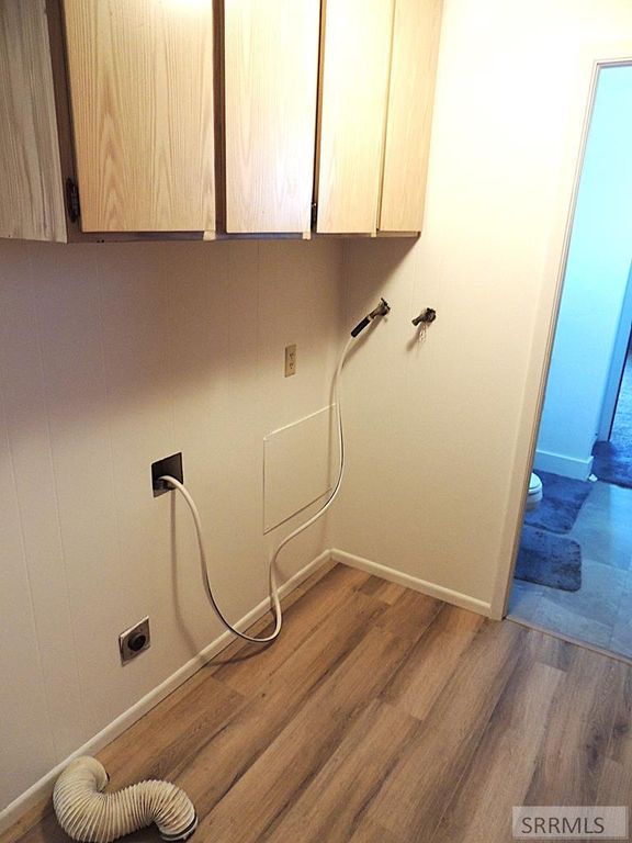 Image 8 of property listing at 530 N 6th W, St Anthony, ID 83445