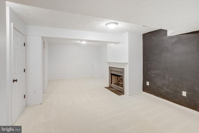 6189 TAG CT, Woodbridge, VA 22193