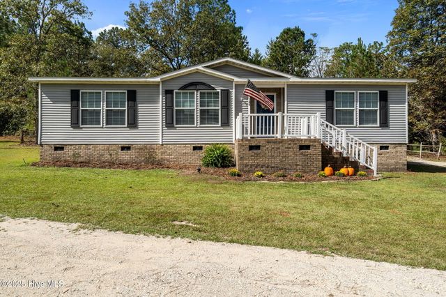 147 Swain Lane, West End, NC 27376