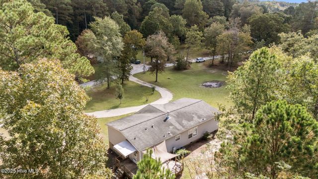 147 Swain Lane, West End, NC 27376