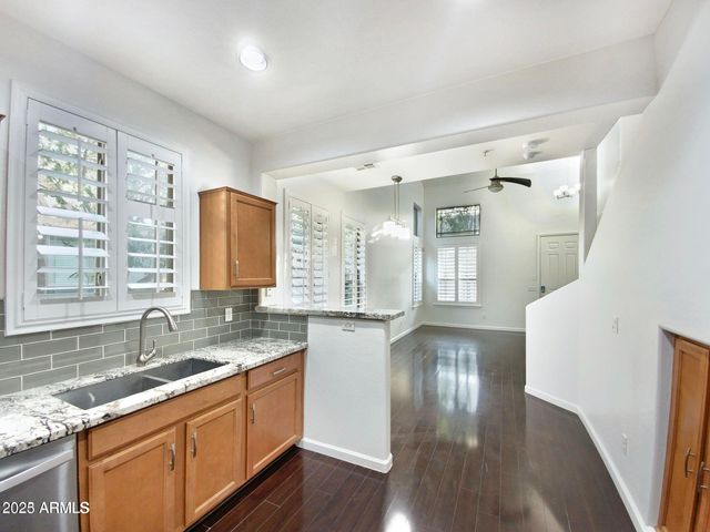 1225 N 36th Street 1031, Phoenix, AZ 85008