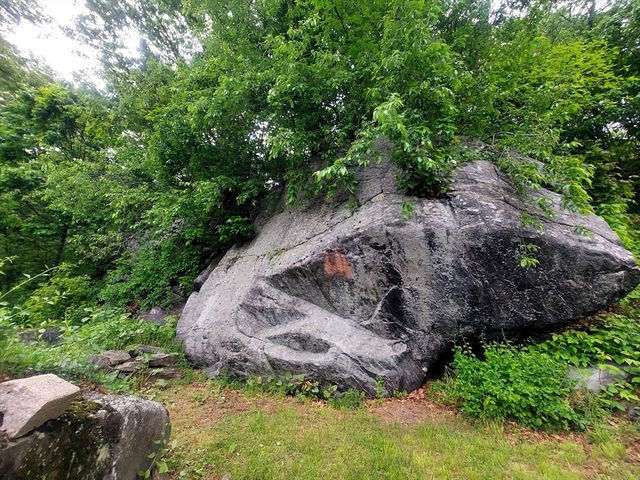 173 Millbury Ave A, Millbury, MA 01527