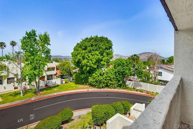7340 Caminito Carlotta, San Diego, CA 92120