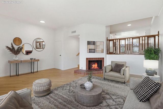 7340 Caminito Carlotta, San Diego, CA 92120