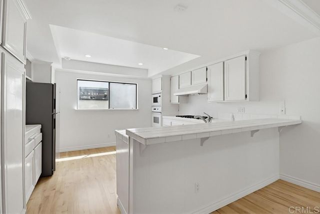 7340 Caminito Carlotta, San Diego, CA 92120