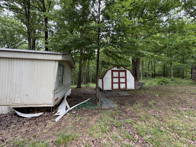 1636 Old Highway 18, Dover, TN 37058