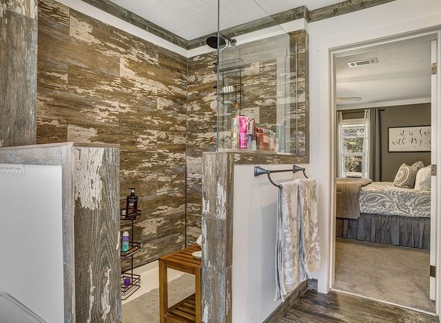 399 County Road 3015, New Boston, TX 75570