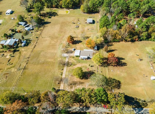 399 County Road 3015, New Boston, TX 75570