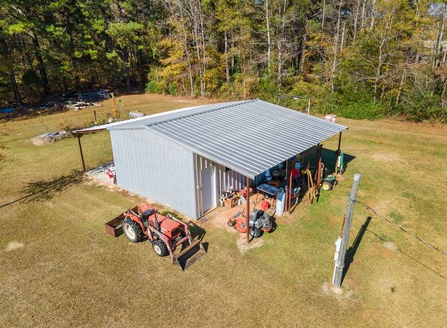 399 County Road 3015, New Boston, TX 75570