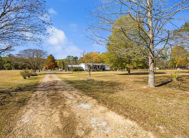 399 County Road 3015, New Boston, TX 75570
