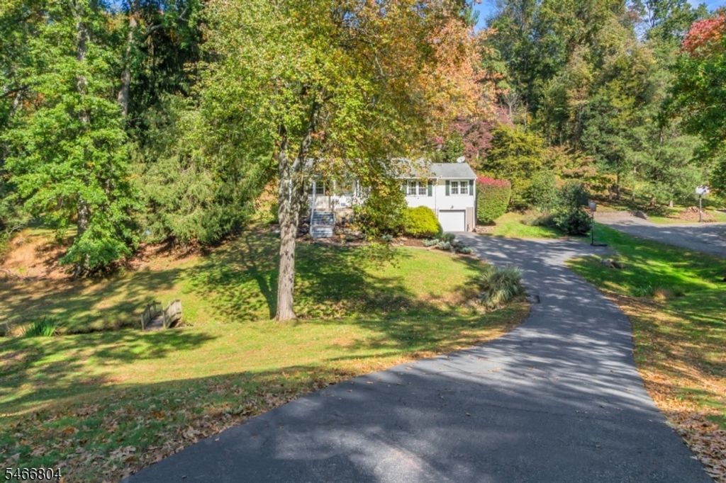 8 Prescott Cir, Clinton Twp., NJ 08833 — photo 4