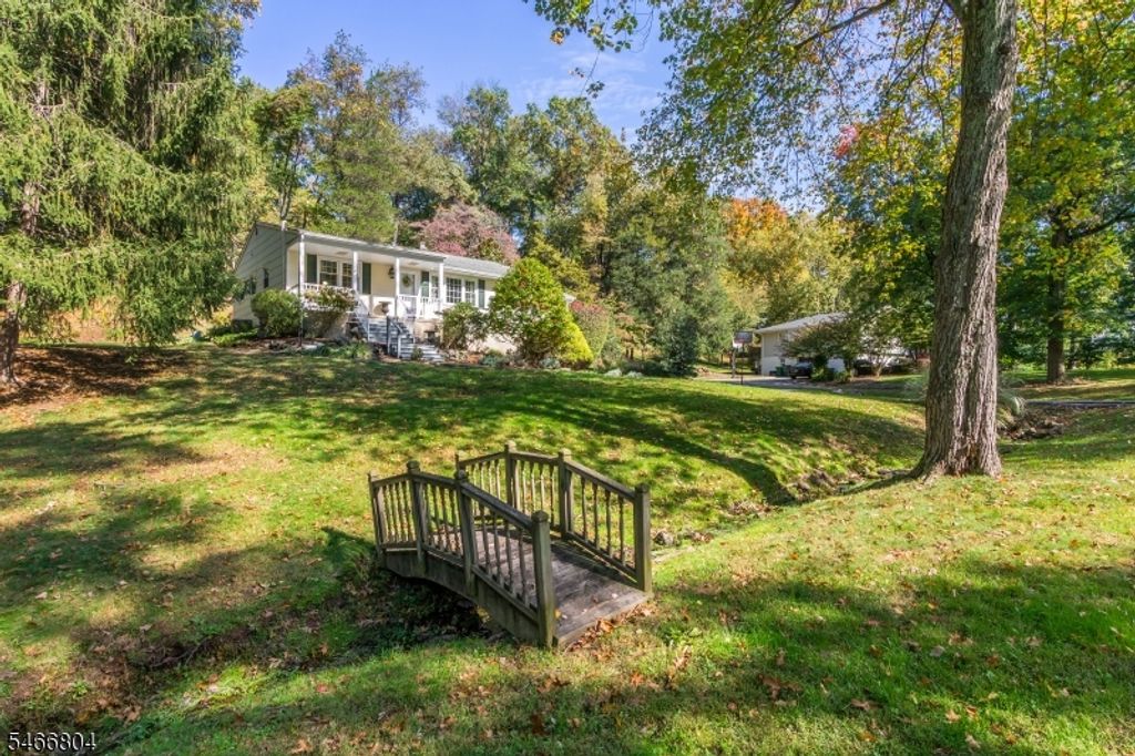 8 Prescott Cir, Clinton Twp., NJ 08833 — photo 5