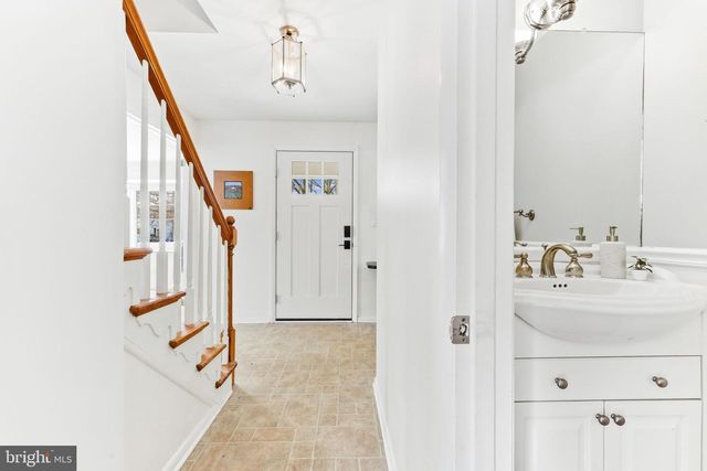 2117 WOODFORK RD, Lutherville Timonium, MD 21093