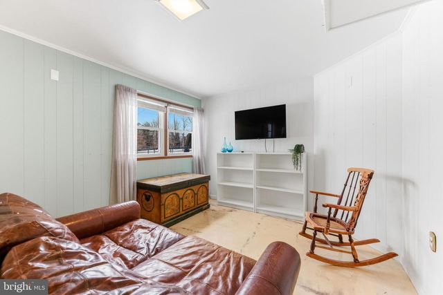 2117 WOODFORK RD, Lutherville Timonium, MD 21093