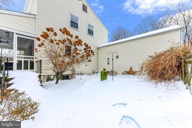 2117 WOODFORK RD, Lutherville Timonium, MD 21093