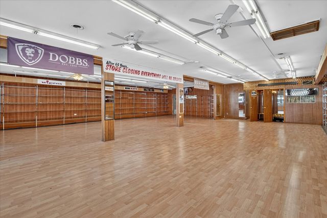 607 W Roosevelt Road, Chicago, IL 60607