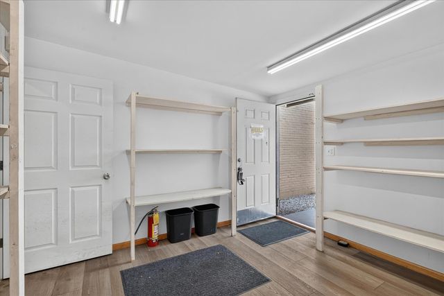 607 W Roosevelt Road, Chicago, IL 60607