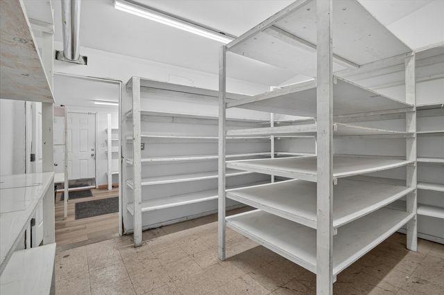 607 W Roosevelt Road, Chicago, IL 60607