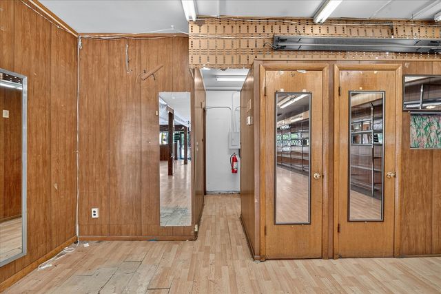607 W Roosevelt Road, Chicago, IL 60607