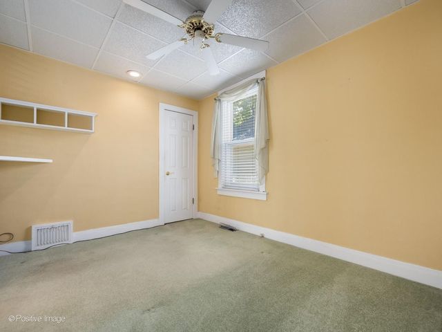 11215 S Sawyer Avenue, Chicago, IL 60655