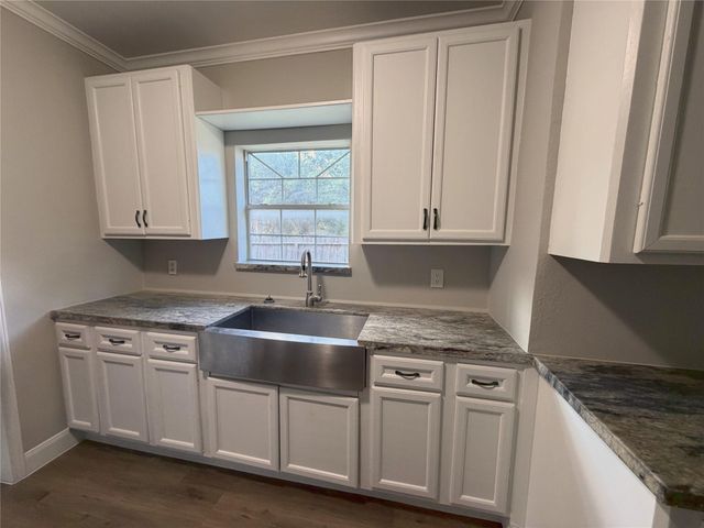 716 74th Street, Houston, TX 77011