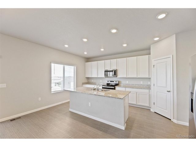 4453 River Highlands Loop, Elizabeth, CO 80107