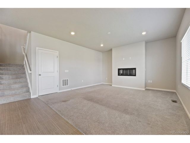 4453 River Highlands Loop, Elizabeth, CO 80107