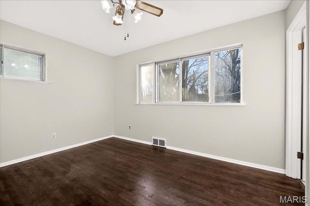 1865 Clover Lane, Florissant, MO 63031