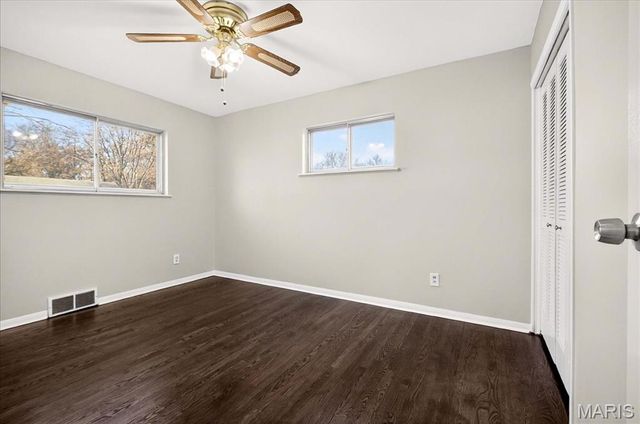 1865 Clover Lane, Florissant, MO 63031