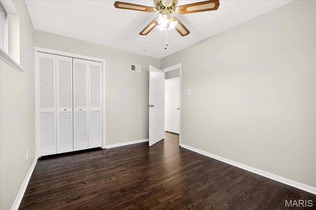 1865 Clover Lane, Florissant, MO 63031