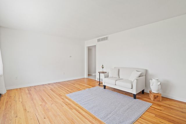 1103 SIOUX DR, Fulton, MO 65251