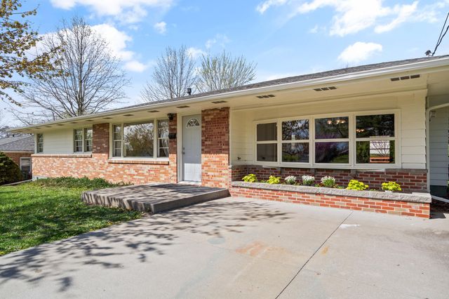 1103 SIOUX DR, Fulton, MO 65251