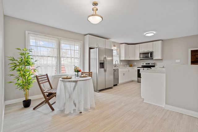 1103 SIOUX DR, Fulton, MO 65251