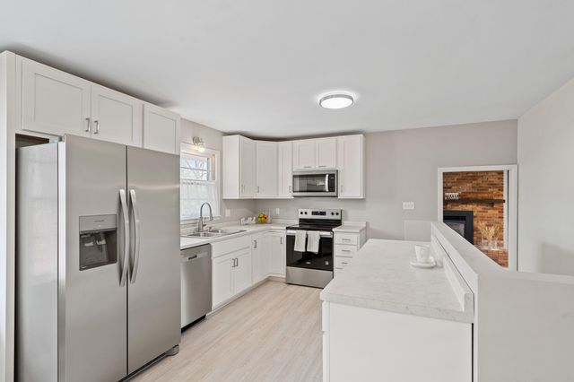 1103 SIOUX DR, Fulton, MO 65251