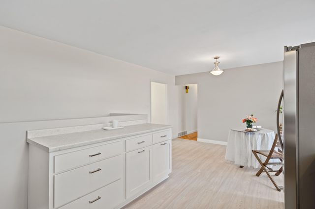 1103 SIOUX DR, Fulton, MO 65251