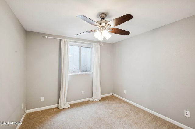 702 W Why Worry Lane, Phoenix, AZ 85021