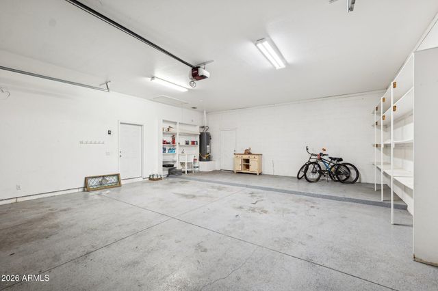 702 W Why Worry Lane, Phoenix, AZ 85021