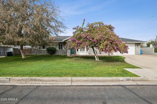 702 W Why Worry Lane, Phoenix, AZ 85021