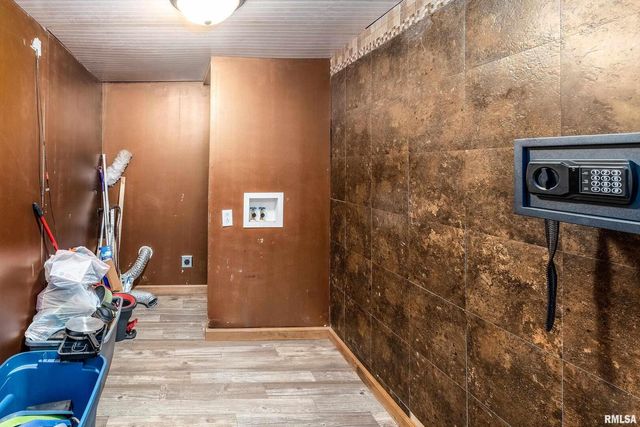 320 FRANKLIN Avenue, Orient, IL 62874