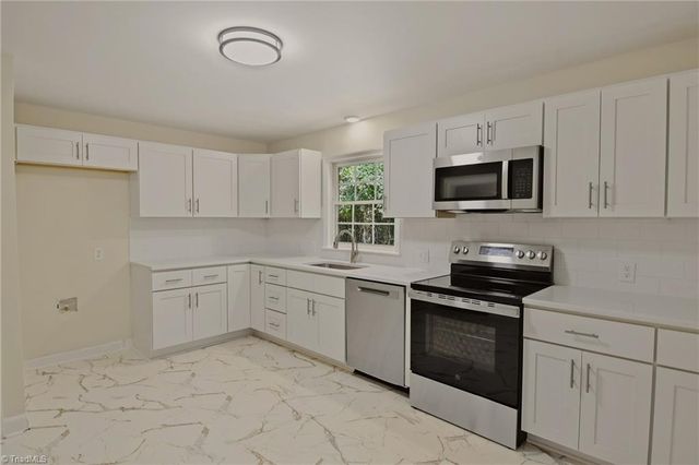 503 Lindbergh Street, Winston-salem, NC 27104