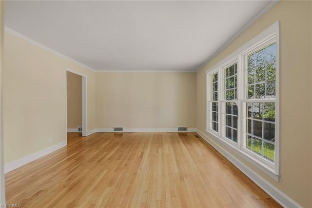 503 Lindbergh Street, Winston-salem, NC 27104