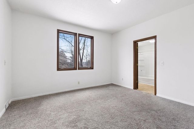 534 Annapolis Street, South Saint Paul, MN 55075