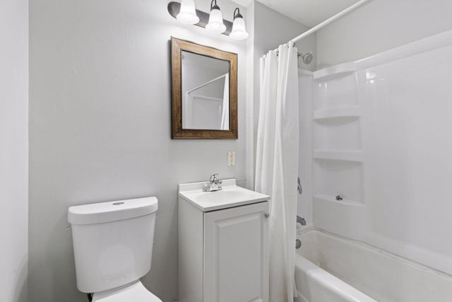 534 Annapolis Street, South Saint Paul, MN 55075