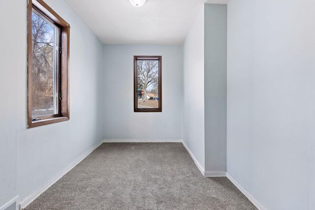 534 Annapolis Street, South Saint Paul, MN 55075