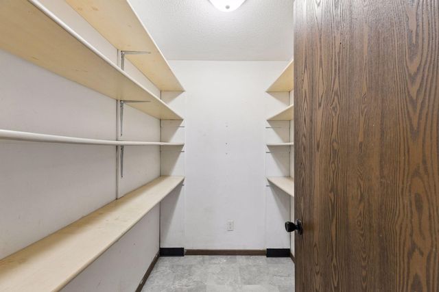 534 Annapolis Street, South Saint Paul, MN 55075