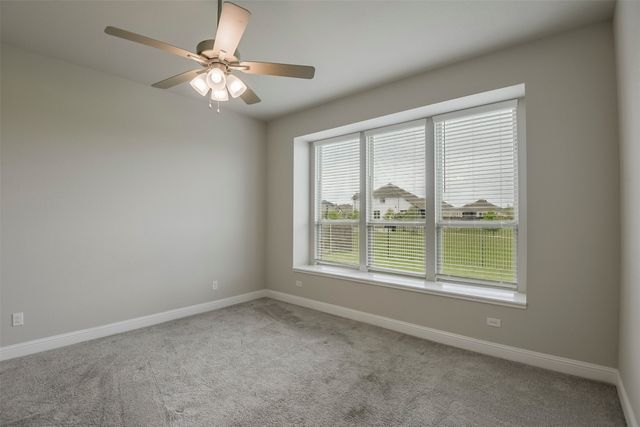 424 Burrow Drive, Waxahachie, TX 75167