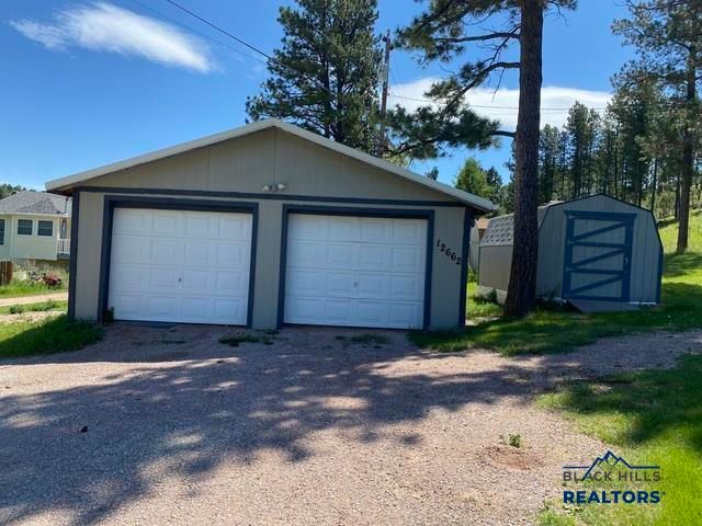 12662 ROBINS ROOST RD, Hill City, SD 57745