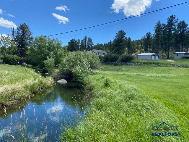 12662 ROBINS ROOST RD, Hill City, SD 57745