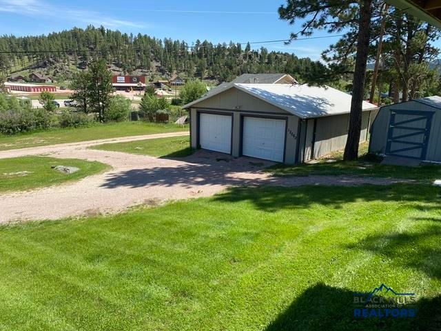 12662 ROBINS ROOST RD, Hill City, SD 57745